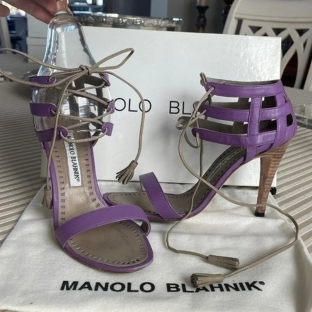 Manolo Blahnik manolo blahnik